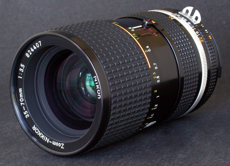 Nikon 35-70mm f/3.5 constant aperture macro manual focus AI lens